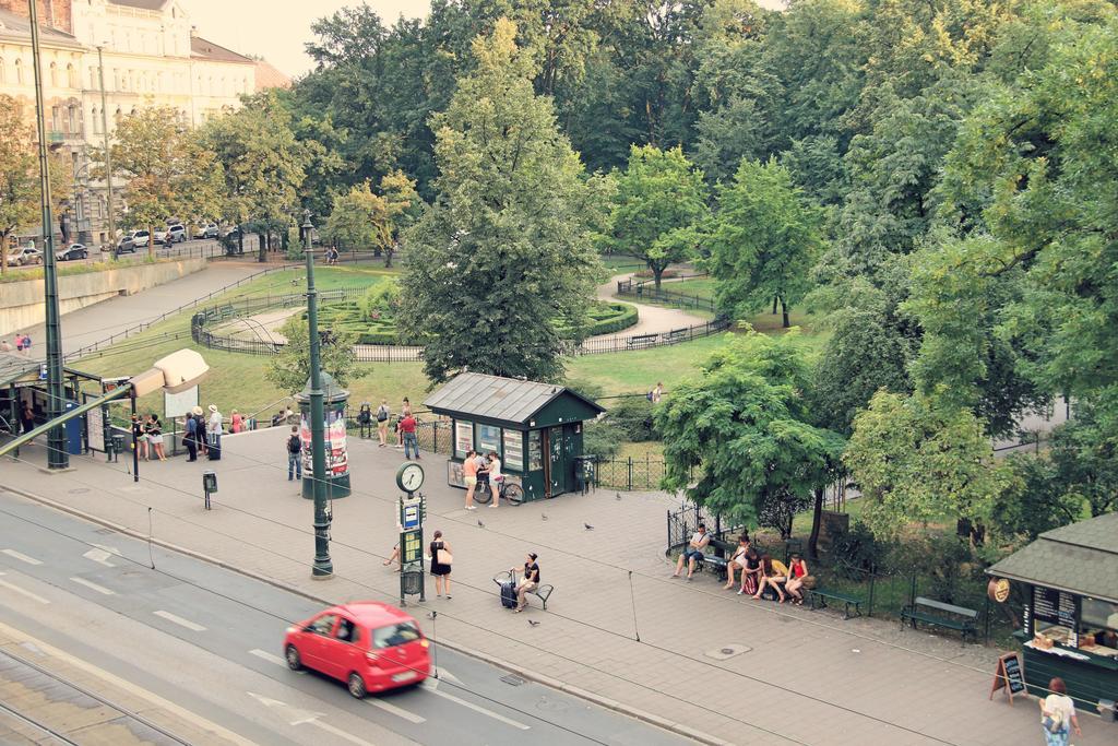 Grand Central Hostel Krakau Buitenkant foto