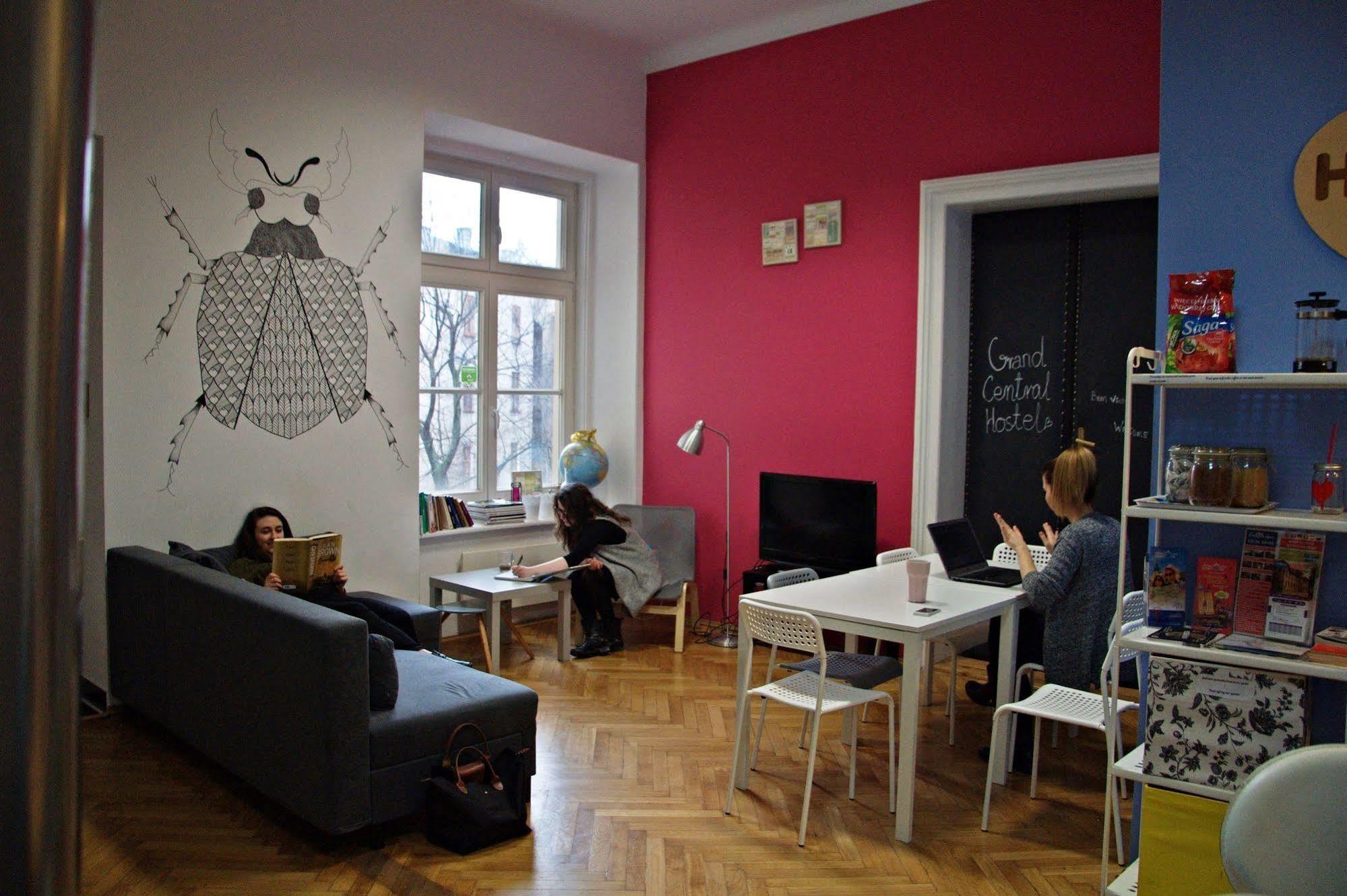 Grand Central Hostel Krakau Buitenkant foto